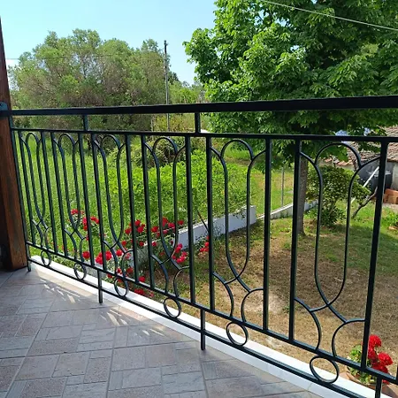 Family House By The Sea * Nikiti (Sithonia)