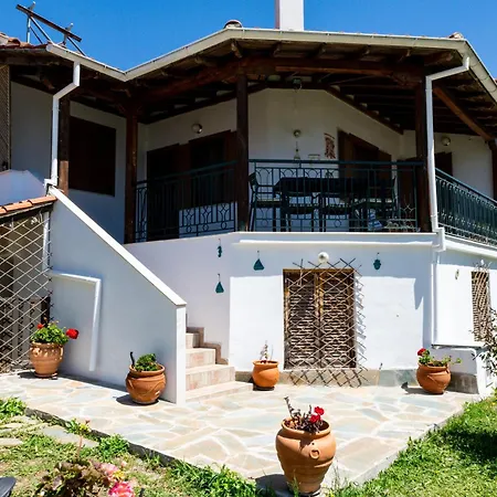 Family House By The Sea * Nikiti (Sithonia)