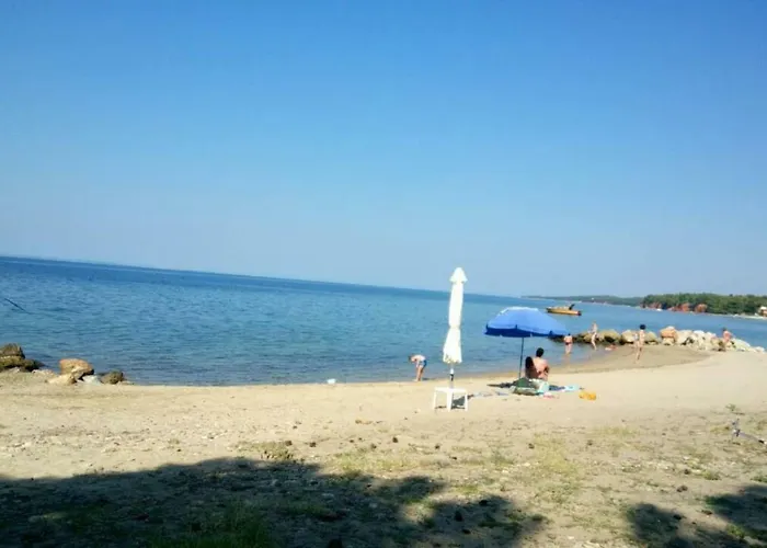 Family House By The Sea Casa de Férias Nikiti (Sithonia)